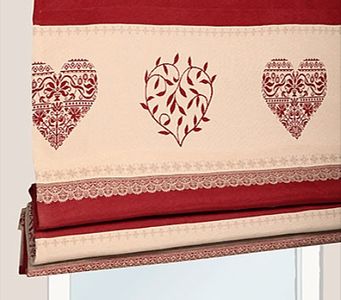 tenda a pacchetto cuori rossi stile alpino filtrante per cucina accogliente